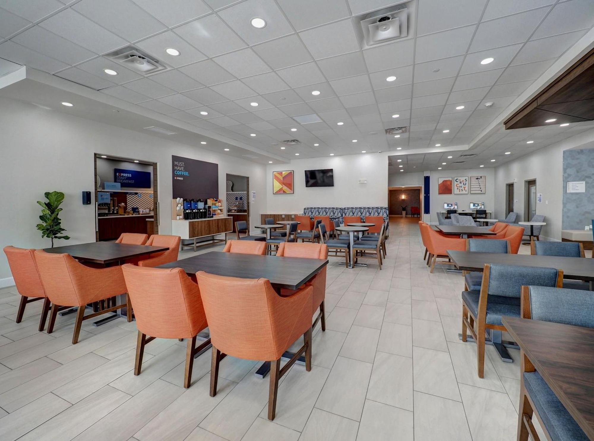 Holiday Inn Express Corpus Christi - Beachfront By Ihg Экстерьер фото