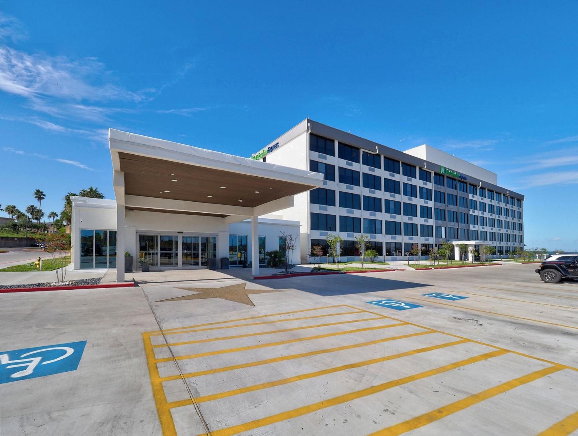 Holiday Inn Express Corpus Christi - Beachfront By Ihg Экстерьер фото